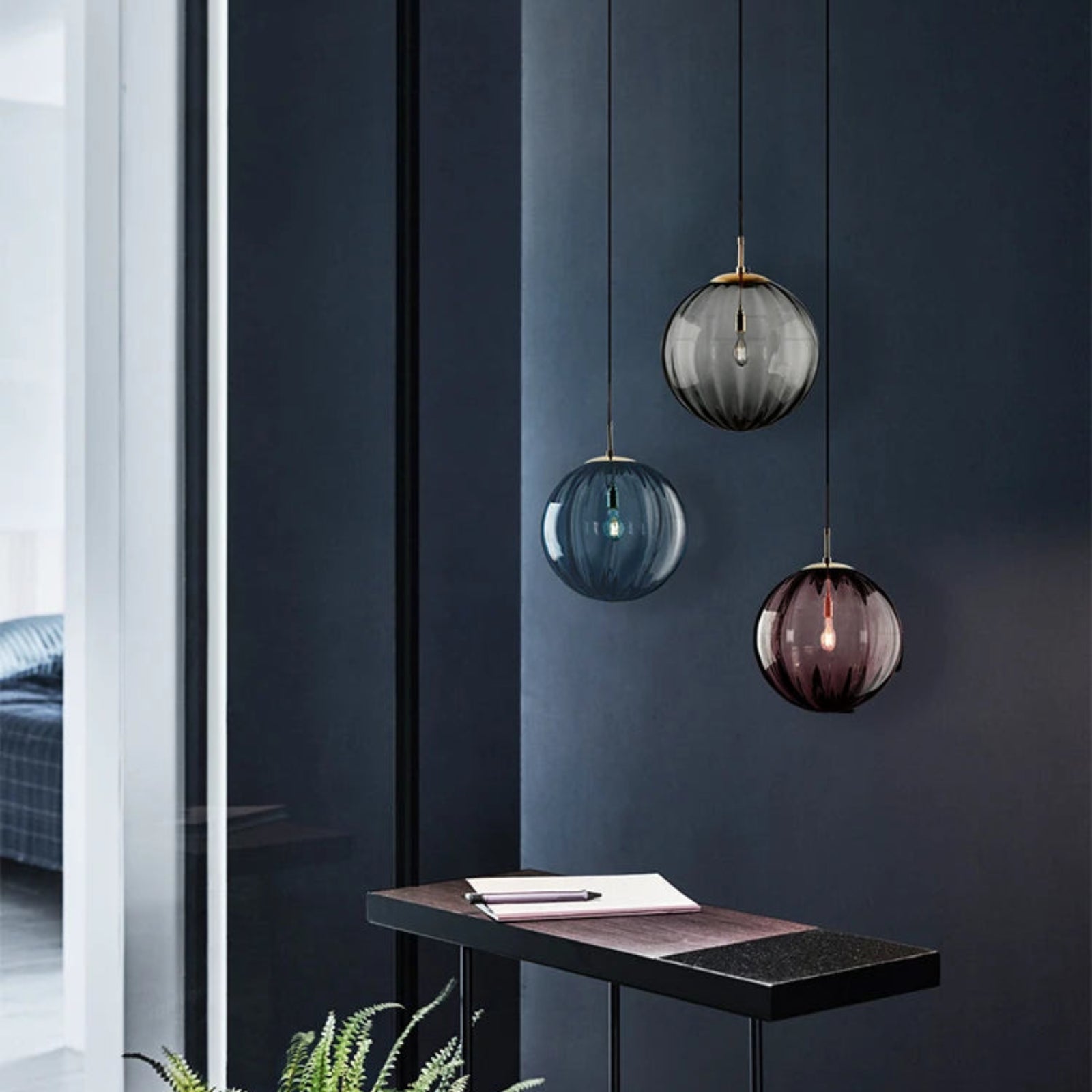Suspension luminaire verre boule multicolore nordique — Bella — photo 3