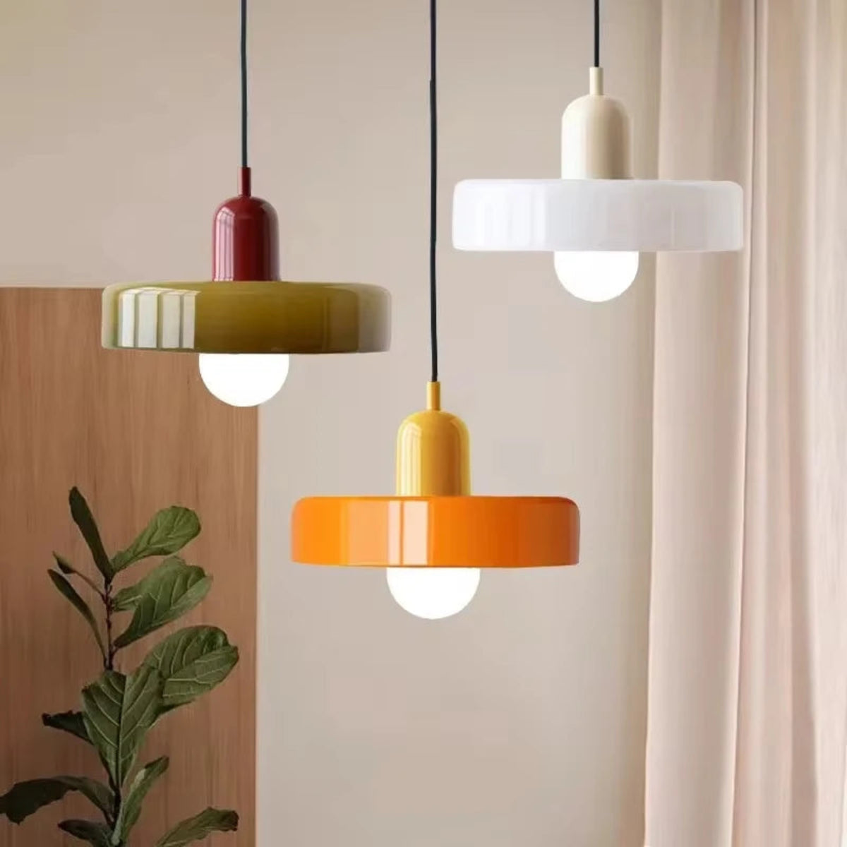 Suspension luminaire verre soufflé salle à manger bauhaus — Bauhaus