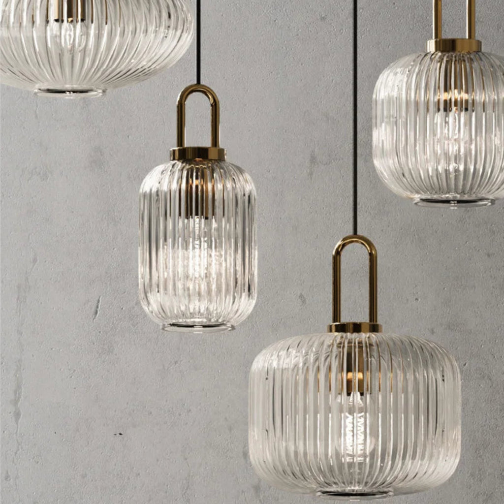 Suspension luminaire verre strié doré cuisine — Stella
