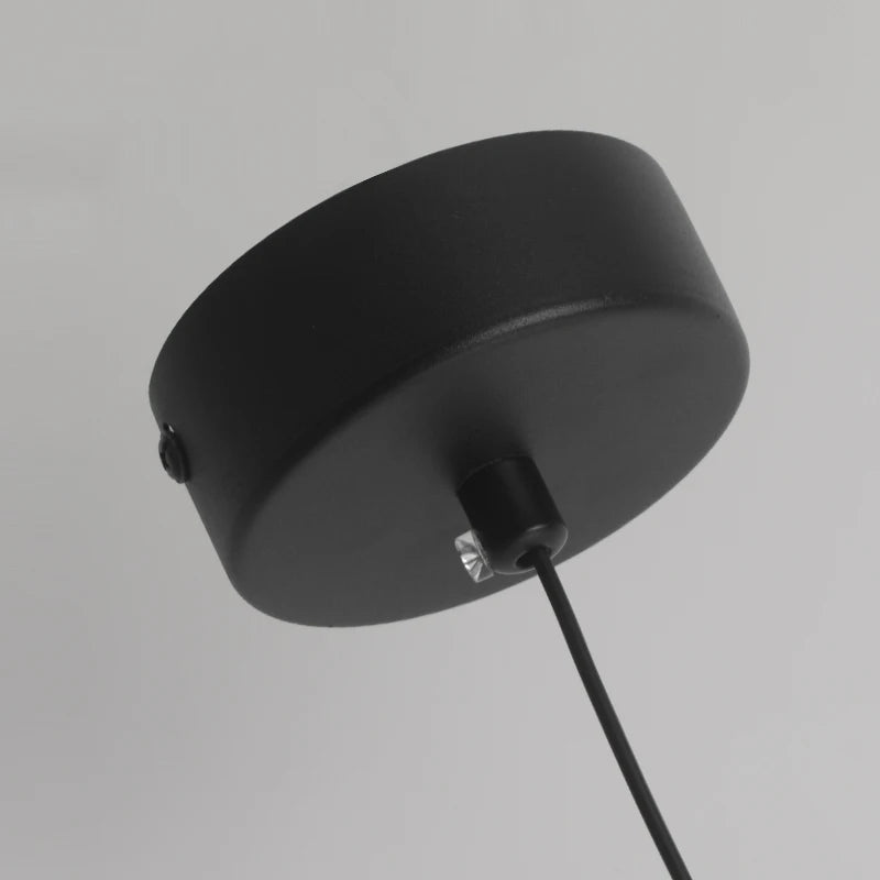 Nyla Suspension Tube LED Minimaliste — Chambre