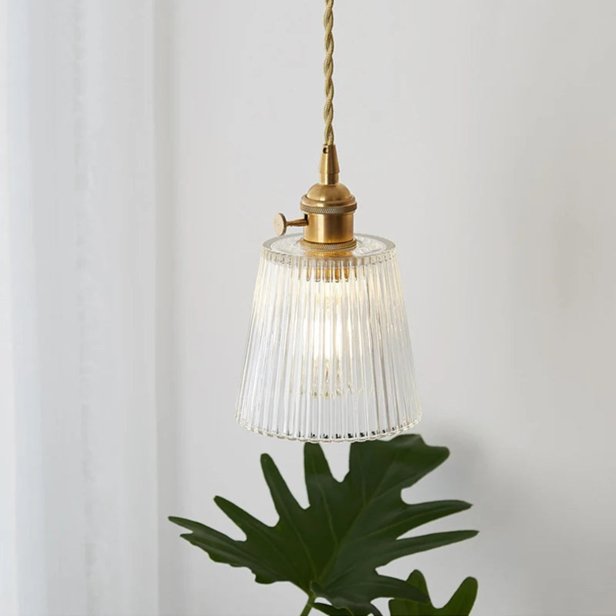 Suspension luminaire verre strié vintage chambre cuivre — Rosa — photo 2